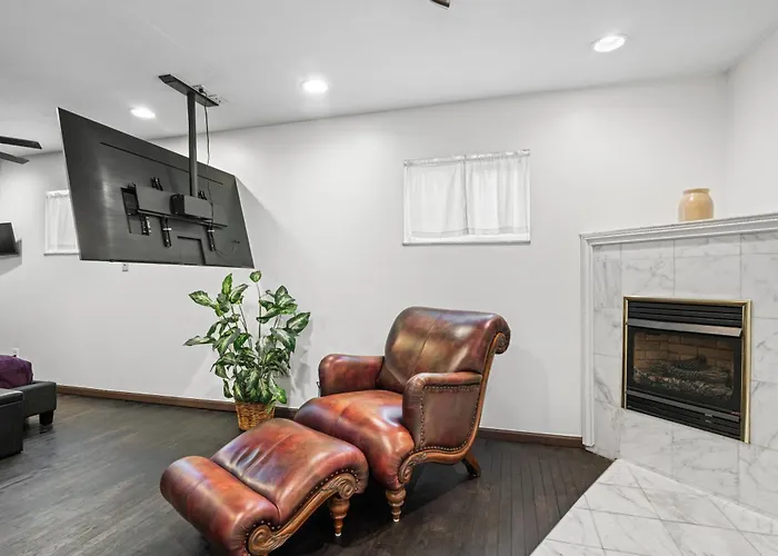 Luxury 3br With Pool, Gym & Full Backyard Holiday home