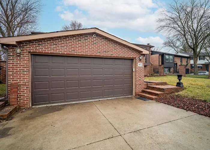Luxury 3br With Pool, Gym & Full Backyard Columbus